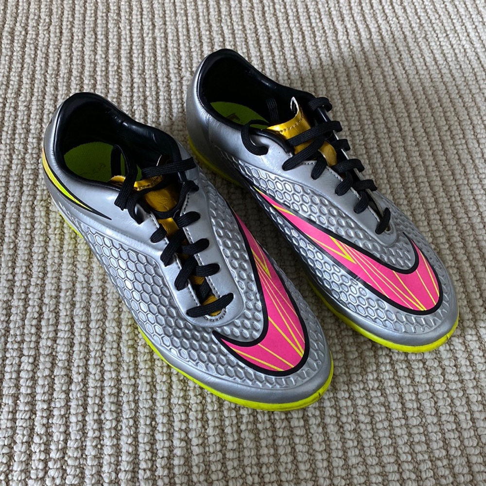 Nike indoor shoes